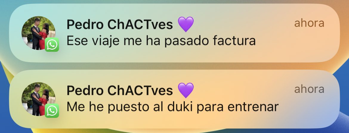LRRspace's tweet photo. Nadie:

Absolutamente nadie:

Cualquier persona que viaje conmigo: https://t.co/gSMfdGj1YP