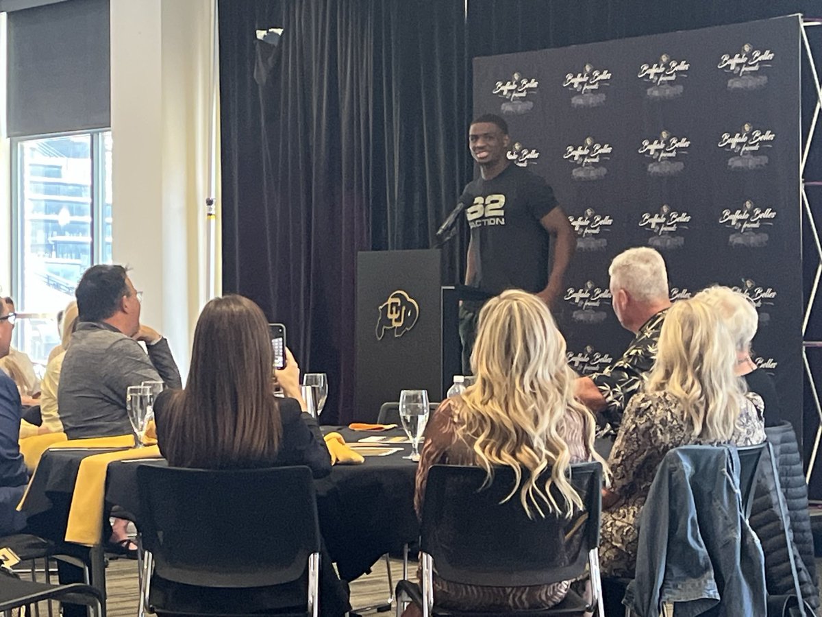 CUBuffaloBelles's tweet photo. Another great Buffalo Belles luncheon is complete! Thank you to Brian Cabral, Roy Edwards, Curtis Snyder, Jeremiah Brown and Ty Holbrook for taking us behind the scenes in your respective sports. #GoBuffs #BeatOregon https://t.co/tAZHMIkJ6z