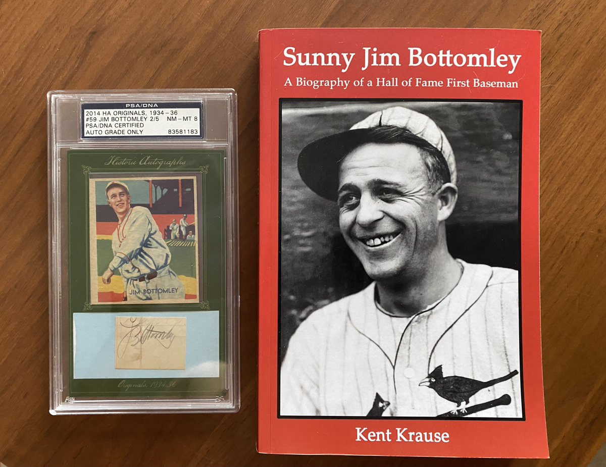 oddballsofbball's tweet photo. A great book on an obscure hall of famer, Jim Bottomley, that was released not long ago.  Also obscure in the photo is a rare autograph of the former slugger who died in 1959. #Diamondstars #JimBottomley #BaseballBooks @Cardinals #baseballautograph https://t.co/wvc7a1zXoM