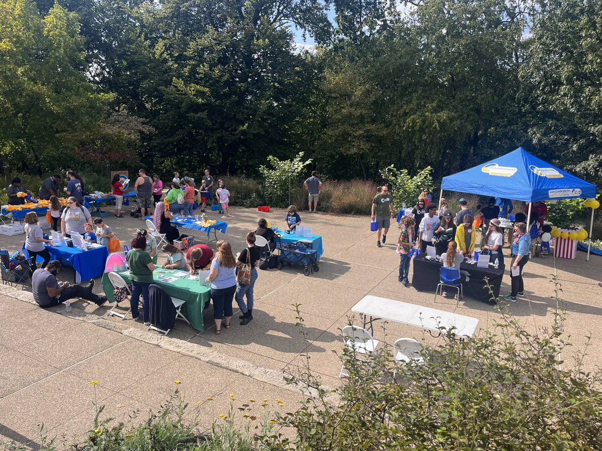 STEMnaut's tweet image. It’s a beautiful day for our @CommCharterAcad BTS bash in Allegheny County at Riverview park. #TechWorksatCCA is looking forward to seeing our #CCA families today!