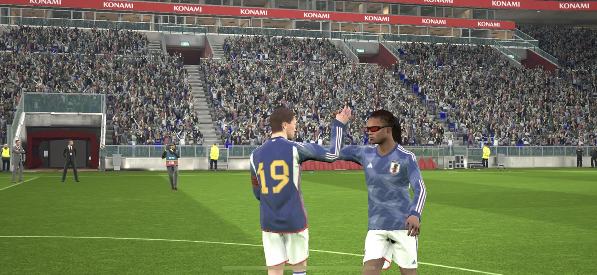 PES Mobile Professional tweet media