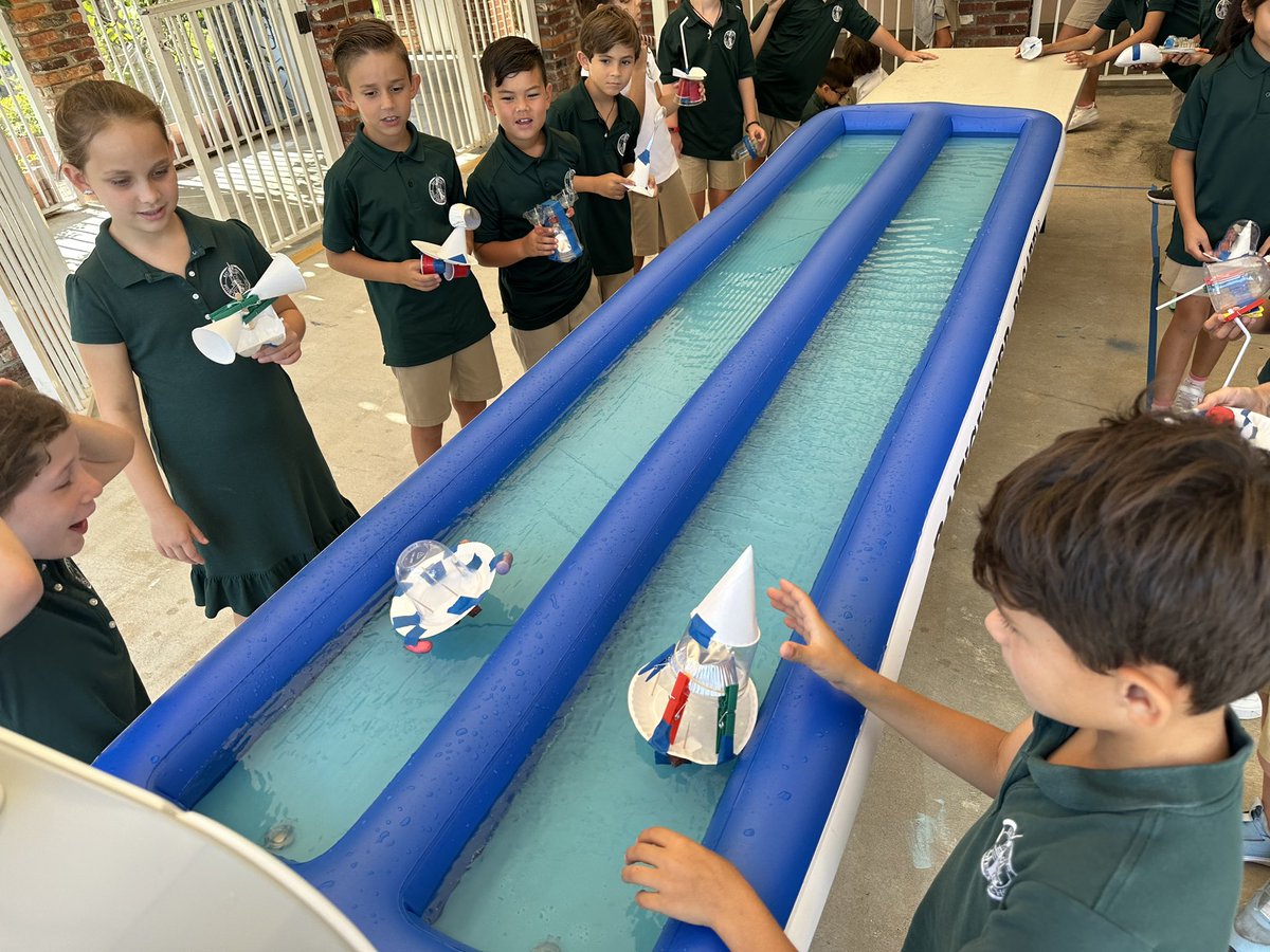 PineCrestSTEM's tweet photo. #PCGrade3 inventors were faced with the challenge of designing and building a boat in the #PCiLab to get them from Innovation Island safely back to school! #PCFutureReady https://t.co/UtfklWHcB1