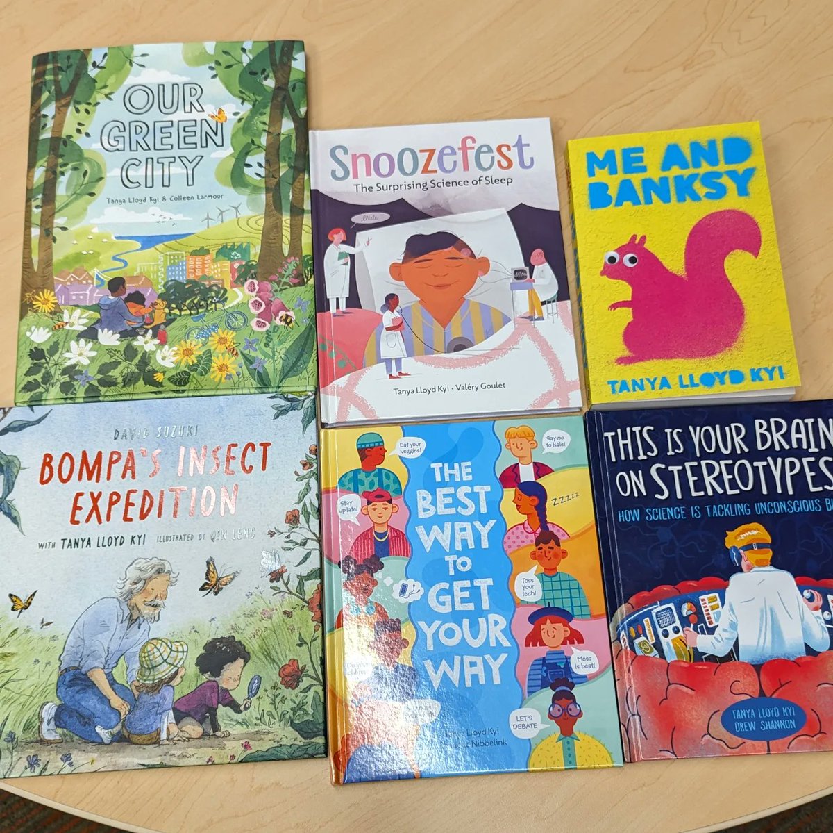 Author Tanya Kyi talking about her love for non-fiction books for children and sharing her tips on writing kidlit!  #macl #lunchandlearn #childrenslit