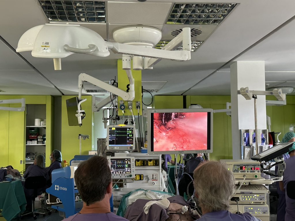 CTF_ASACEC's tweet photo. Finalizamos dos días dedicados a curso de “Nuevos Abordajes en Cirugía Colorrectal Endoscópica” organizado e impartido por profesionales del Servicio de Cirugía General y del Aparato Digestivo del #CHUAC #ASACEC https://t.co/swtYRjo2It