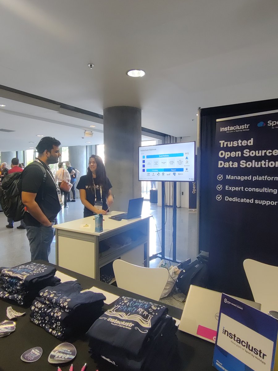 Instaclustr's tweet image. Another day of #OSSummit is in the books! 🎉 

Make sure to stop by our booth tomorrow to pick up some of our swag and get a demo of our managed platform from our team!

#Instaclustr #SpotbyNetApp #OpenSource @linuxfoundation