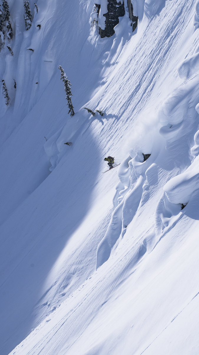 Sammy Carlson on a the first line of the day. Skiing British Colombia, Canada.