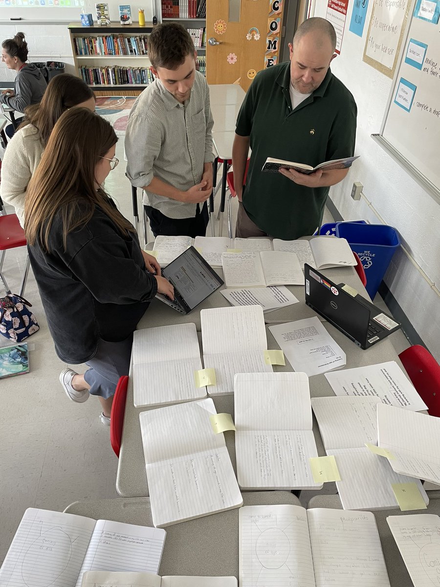 ms_englund's tweet image. English 9 participated in a data dialogue in CT today where we discussed what students CAN do and what small group lessons we can create to move them to the next level. #AtomNation