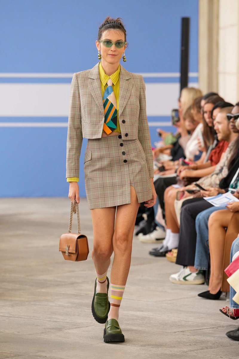 kendam_com's tweet photo. Maryling Spring Summer 2024 collection fashion show at Milano Fashion Week SS24 (September 20, 2023) https://t.co/fRKtTD6xPu
#Maryling #SS24 #Runway #Milano #FashionWeek #MFW #Italy #Kendam https://t.co/FzfCwK3Iz8