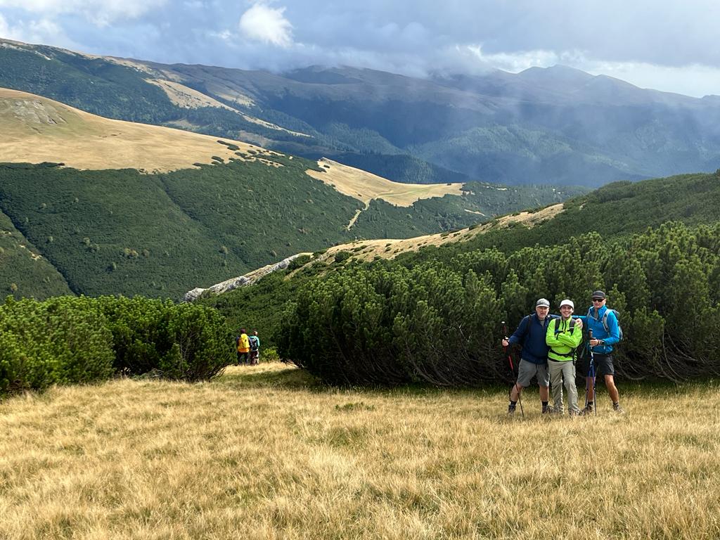 🏔️🇷🇴🥾 Good luck to our team attempting to summit five 2,000m+ peaks in Transylvania this week 🤩 Funds raised through this challenge will help accelerate the roll-out of national training & accreditation for CT Colonography 🩺 40tude.org.uk/Appeal/40tude-… @WypeUK @tribaltrack ✨