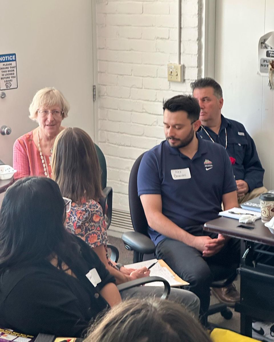 hauryprogram's tweet photo. Thank you to Christina Andrews and @uarizona Wassaja Center for Native American Health for partnering with us to bring together UArizona working with #nativeamerican tribes on issues of health, education and environmental health! #firstannual #indigenousresilience https://t.co/UcRDrtNBnI