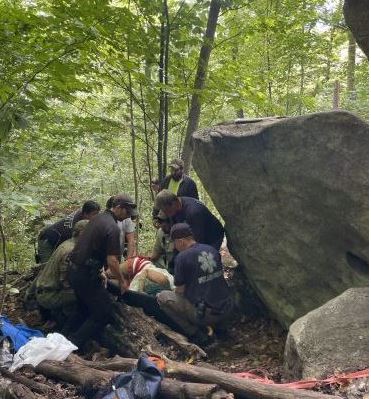 A New Jersey man collapsed and died on the Catskills' Diamond Notch trail near Hunter last week.(The photo is of another rescue, not the man who died) tinyurl.com/8aa4rfwj