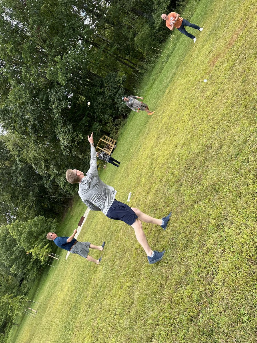 Austin Thomas tweet media