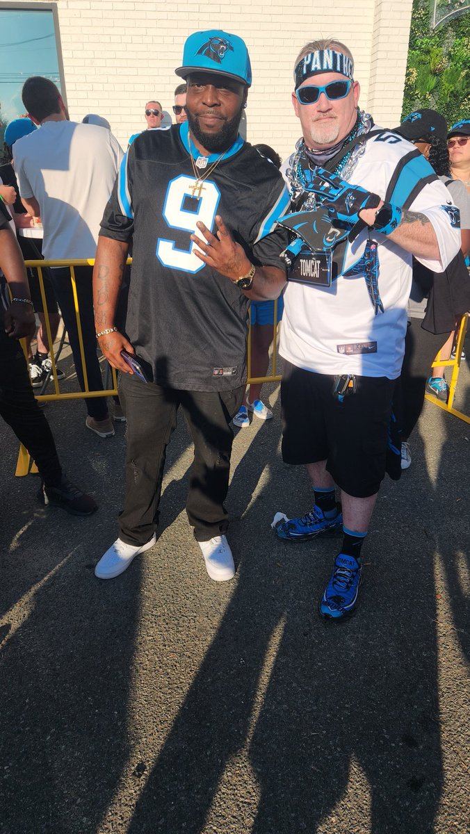 TomCatJr78's tweet photo. #5Words
#KeepPounding https://t.co/SxYfr4TPBs