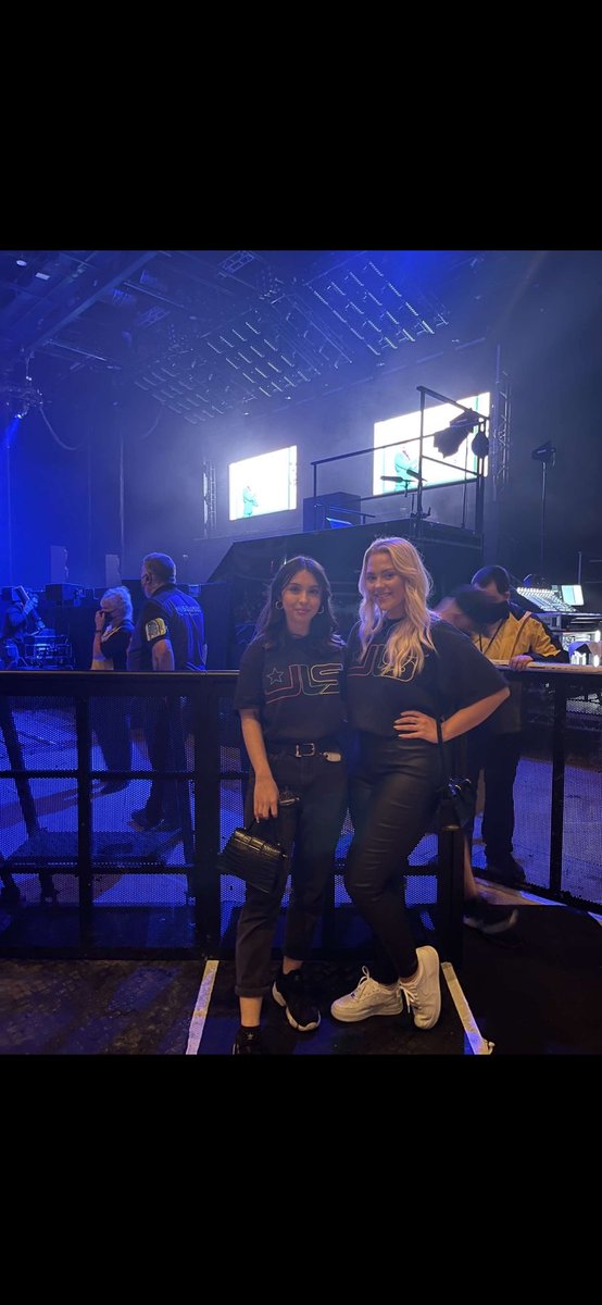 _charsxox's tweet photo. #OnTourWithJLS https://t.co/Mb4KezUHsv