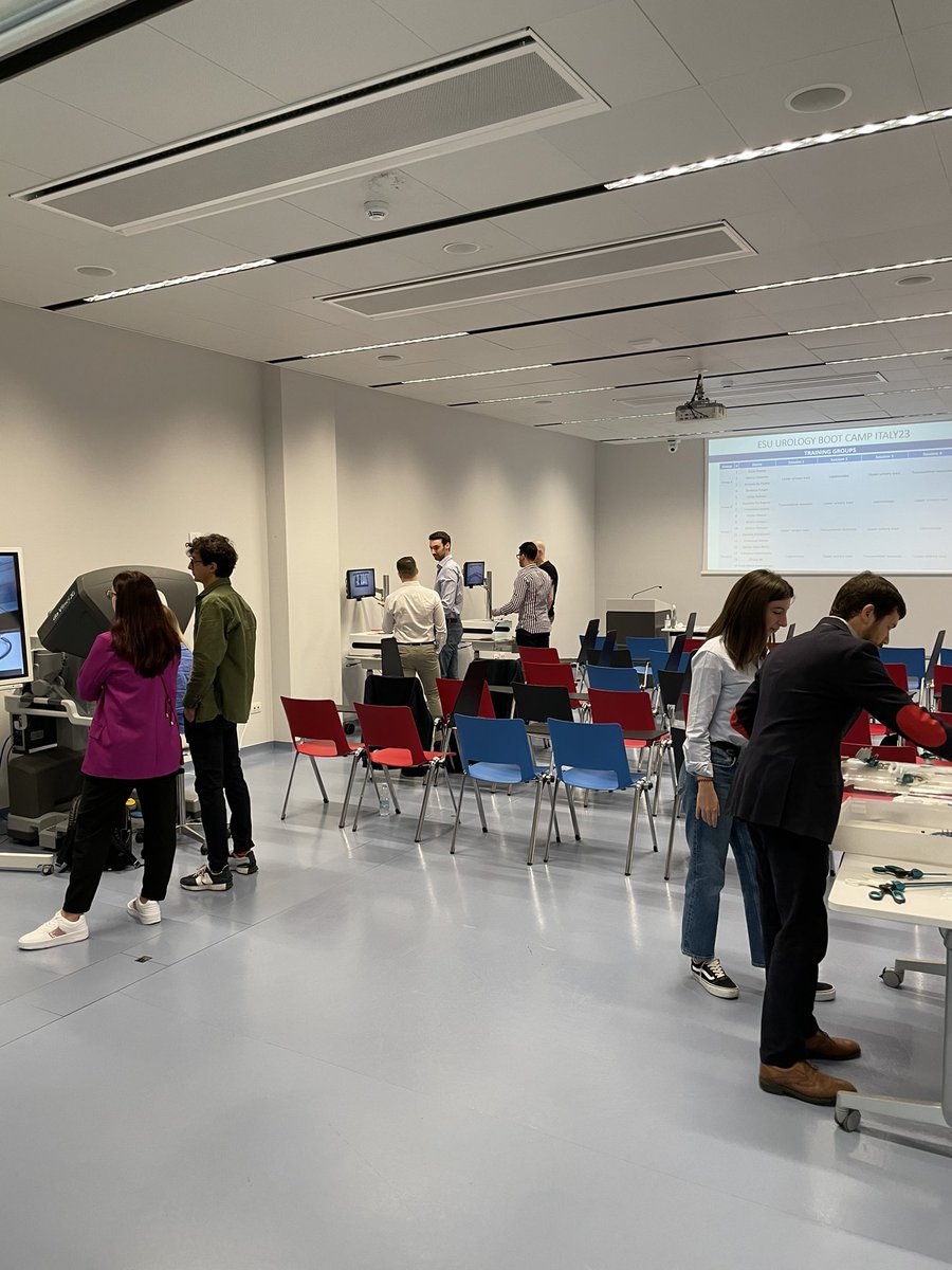 Marco Paciotti tweet media