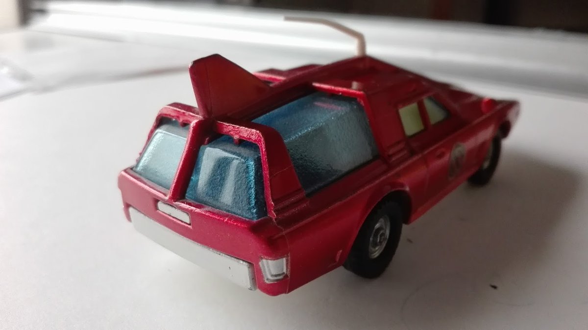 lewstringer's tweet photo. I was given this Dinky toy back in the 1960s and I've always looked after it but now it's time to let it go. The car is in great condition, the box less so, but you can see more photos at this link:
https://t.co/7j4X4M3IRU #CaptainScarlet #DinkyToys #GerryAnderson https://t.co/d4r7dGjNzG