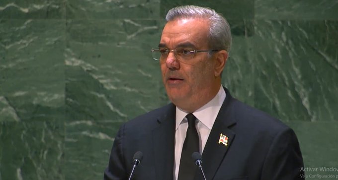 DiarioLibre's tweet photo. 🔴 | #ÚltimoMinutoDL | Discurso de presidente Luis Abinader en la ONU:  "No tenemos ni deseamos una confrontación con el pueblo haitiano"

 #DiarioLibre #ActualidadDL #Presidente #Abinader #Región #Convertirse #ONU #MundoDL #Haití #RepúblicaDominicana https://t.co/Gzd6ePOfob