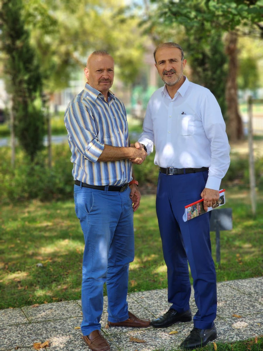 savatetr's tweet photo. Savate’de Durmak Yok Savate Her Yerde, bürokrat sporcu bayrağını vatanını Gençlere hizmet Etmeyi Seven Önder karan Gardaşımla Savate Hakında konuştuk sonuç olarak birlikte çalışma kararı aldık hayırlı uğurlu olsun inşaallah @RTErdogan @dbdevletbahceli @DevTurkTeskilat @faikzcan9 https://t.co/goOwbjeZOj