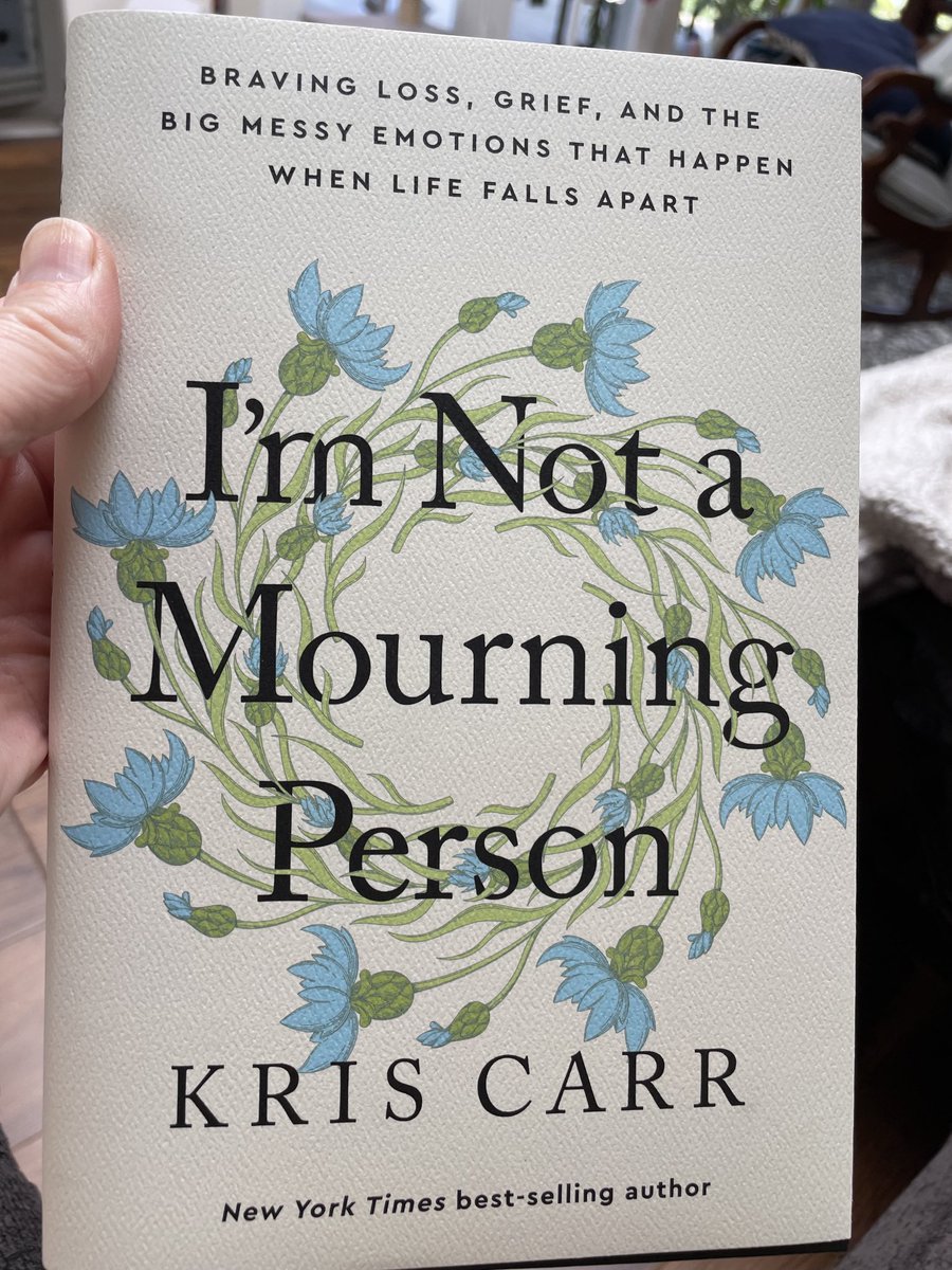 TheYogaEdge's tweet photo. Okay ⁦@Kris_Carr⁩ here I go!! #notamourningperson #grief #cancersurvivor #lymewarrior #mentalhealth #bigMessyEmotions https://t.co/yIxMgTG3PZ