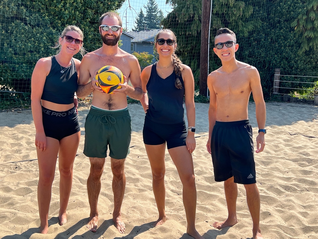 Underdog_PDX's tweet photo. We hope you all had a FUN time at our final Sand Volleyball Tournament of the year! 🌞

We can't wait to see you all Indoors for Late Fall Volleyball starting SOON: https://t.co/mPqRxWGESp

#MoreFriendsMoreFun #UnderdogPortland https://t.co/avSkcKcpXH