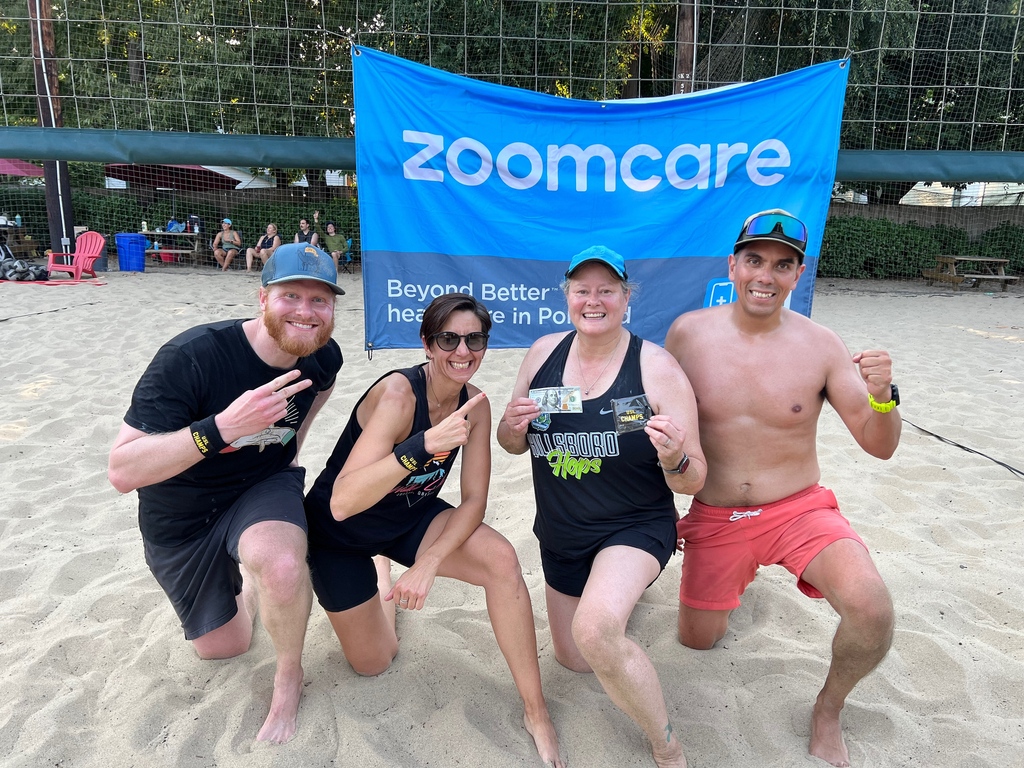 Underdog_PDX's tweet photo. We hope you all had a FUN time at our final Sand Volleyball Tournament of the year! 🌞

We can't wait to see you all Indoors for Late Fall Volleyball starting SOON: https://t.co/mPqRxWGESp

#MoreFriendsMoreFun #UnderdogPortland https://t.co/avSkcKcpXH