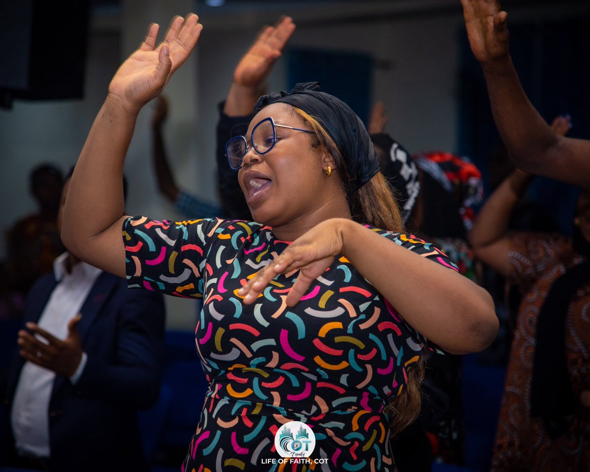 lfgacot's tweet photo. Picture Highlights | EODB Midweek at COT Asaba
It was an amazing midweek service today.
Through the sermon by God's servant, @pstsamobiorah , our eyes were opened on the subject of sound doctrine.
We trust you've been equipped. Thank you for joining us.
#cotchurch #asaba https://t.co/cxNerwj3K8