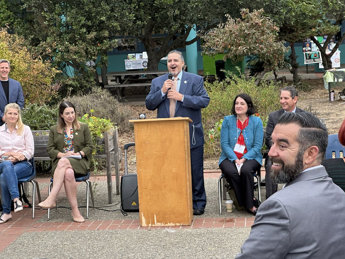 Abel_Guillen's tweet photo. As smoke from wildfires🔥 looms, we are reminded of the urgency to combat climate 🌎change. This week @CADeptEd is partnering w/ @usedgov @EDGreenRibbon to highlight sustainability practices like green schoolyards, infrastructure upgrades &amp; waste diversion. #GreenStridesTour https://t.co/HBxaOB9ktP