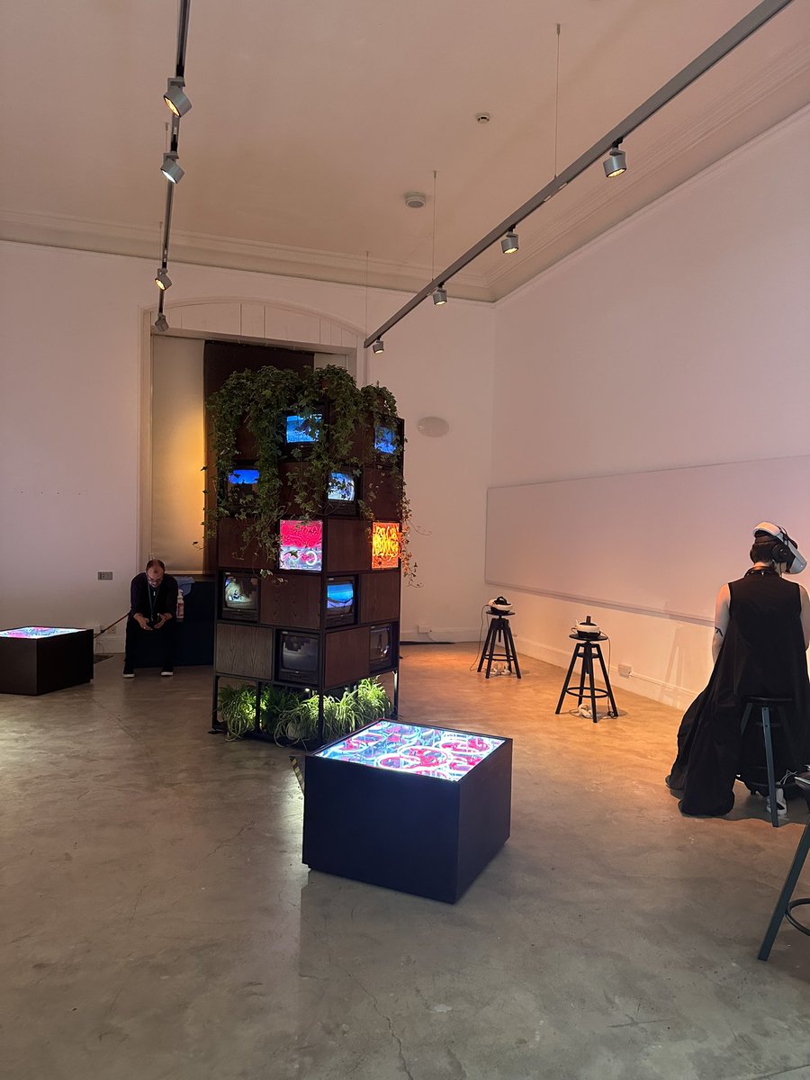 If you are in London this week we’ll worth visiting the <a href="/VAMuseums/">VAMuseums</a> to see the  immersive Maya the Birth of a Superhero by Poulomi Basu - would love to know wjat people think 🙏🏽🩸🙏🏽 <a href="/SaraParkerDidi/">Sara Parker</a>