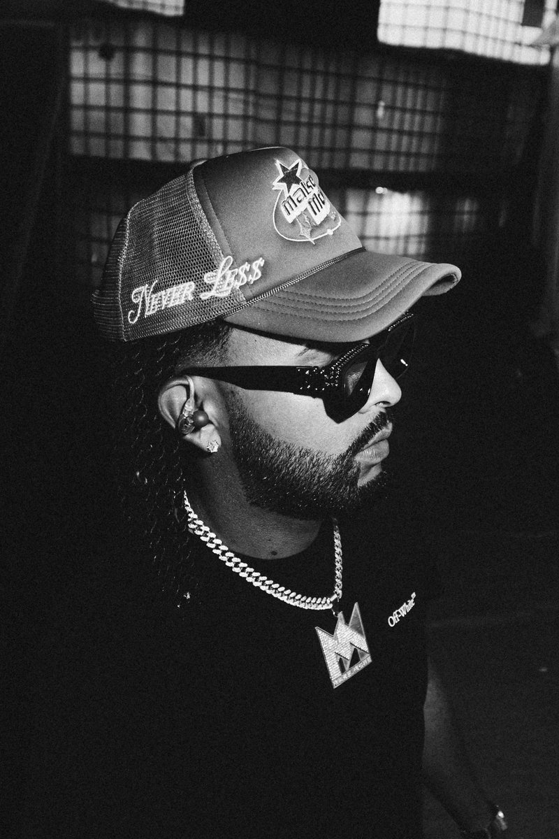 luigi4ini's tweet photo. 🕶️ https://t.co/eCkRbw067T