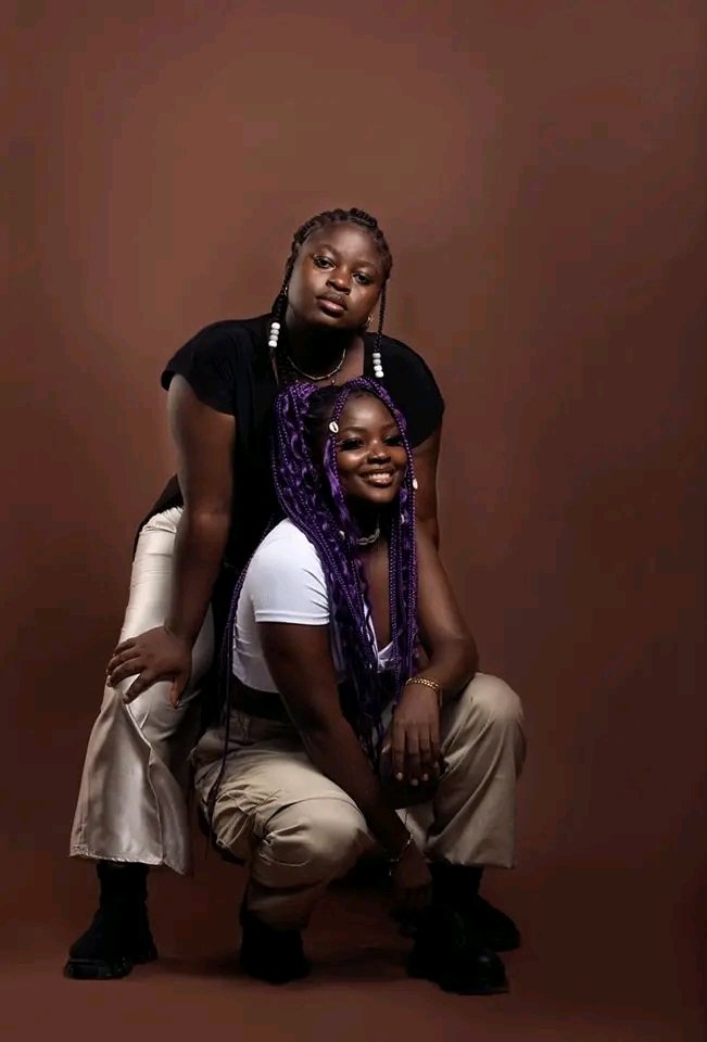 Une arène 100% féminine pour une énergie incroyable en mode Rap "Sheh Teri" de Marnick Official &amp; Meggy produit par Dj karl &amp; <a href="/SangoEdi/">SANGO EDI 🥷</a> 

Retrouvez les sur la piste 5 de votre compilation #Patrimoine Volume 1 🔗🇨🇲⬇️
bfan.link/patrimoine-vol…