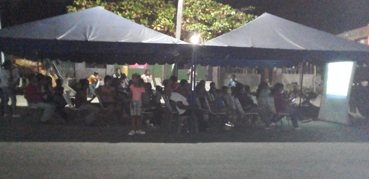 Saludos Capitán <a href="/dcabellor/">Diosdado Cabello R</a> desde #PalmaSola, Juan José Mora, #Carabobo disfrutando de el programa de los #Chavistas <a href="/ConElMazoDando/">Con el Mazo Dando</a> reafirmando nuestro apoyo a esta revocación que llegó para quedarse así que #PrimariasNoHay <a href="/avilaelguerrero/">Jose Avila</a> <a href="/PartidoPSUV/">PSUV</a> <a href="/NicolasMaduro/">Nicolás Maduro</a> <a href="/rodbexa/">Rodbexa</a>