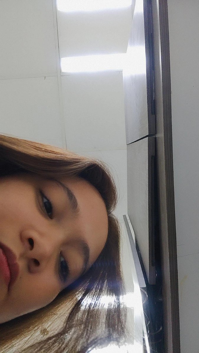 majoretiee's tweet photo. Tingin T*t* mo kung malaki? https://t.co/vjotBJ8F2M