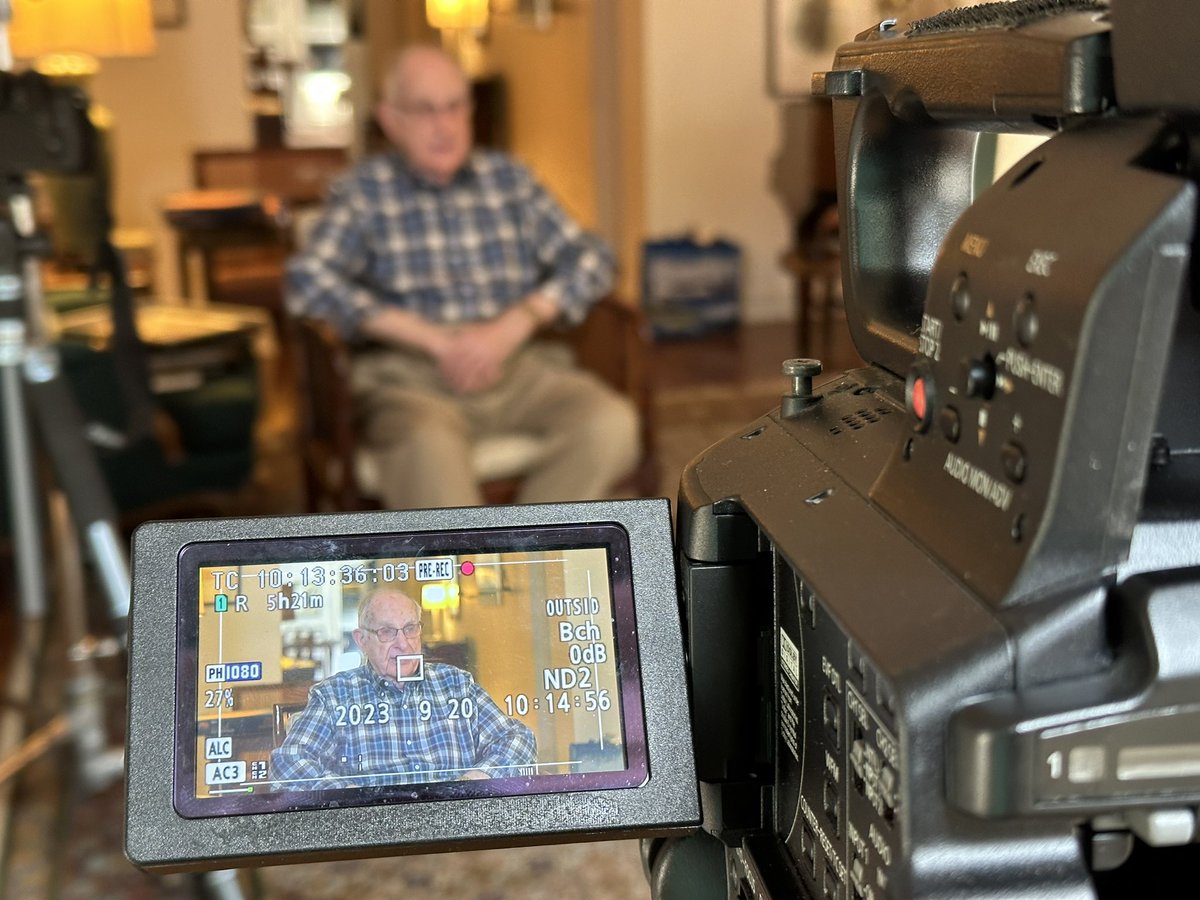 timfrakes's tweet photo. Recording an interview with Jim Brant, board member with @AllChicago_MHH about the Emergency Fund. #MakingHomelessnessHistory https://t.co/xQYifCHOc4