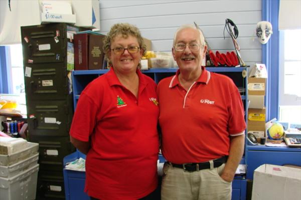 fuwap15's tweet photo. Community Licensed Post Offices @LPOGroup provide ESSENTIAL SERVICES for all Australians. 

They are the fabric holding Rural &amp; Regional communities together &amp; they can not continue to subsidise  @auspost out of their own pockets @MRowlandMP !

#auspol https://t.co/FKaYIGaATN