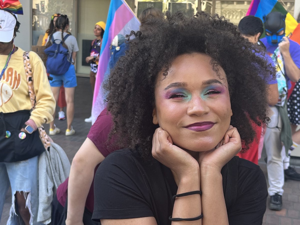 oaklibrary's tweet image. #OaklandPride was beautiful 🌈💖

#LibrariesAreForEveryone
