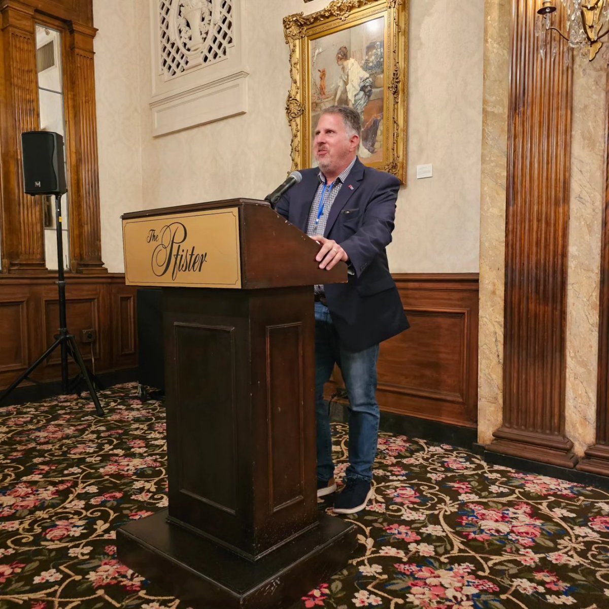 KansasDMO's tweet photo. The welcoming reception of this year's Democratic Municipal Officials Summit is over. We're looking forward to the sessions and networking tomorrow!

#DMOSummit https://t.co/3FffeOmMQk