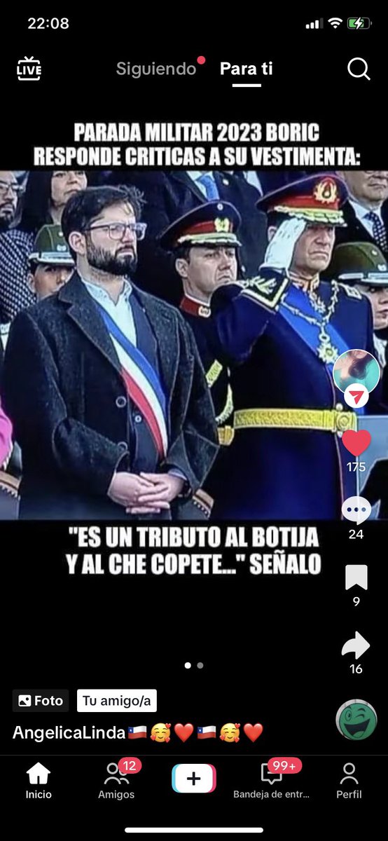 medusaglo's tweet photo. PDTE BORIC 
DESCUIDO Y FALTA DE PROTOCOLO….
😡😡😡😡😡😡😡😡😡 https://t.co/9DnEM2KciI