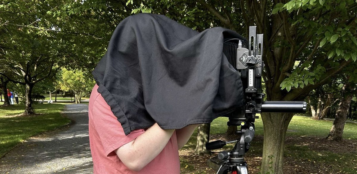 i cant lie guys, this is me when i take a photo