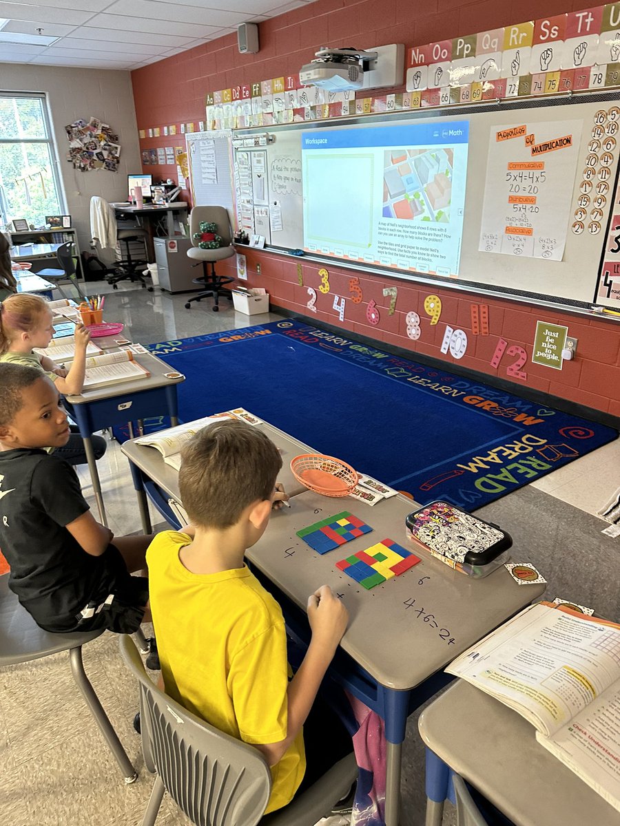 Myra Elliott tweet media