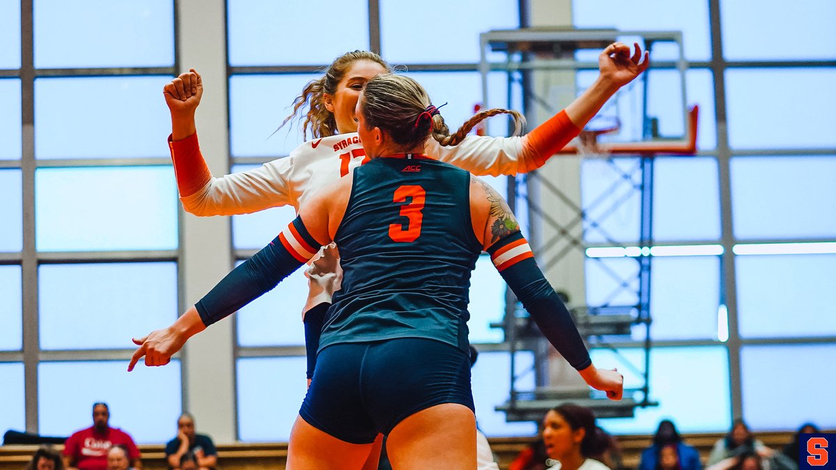 CuseVB's tweet image. Always hype for every match! 🍊🏐

#UniqueUnitedUnlimited x #UnleashthecUUUse x #cusevb