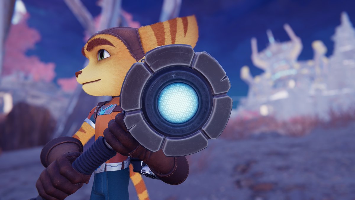 A Close Look at Rivet's Hammer 
(I like using the Wrench and Hammer Swap Pack you get from collecting Gold Bolts. Hence Ratchet with the Hammer)
#RatchetAndClank #RatchetPC #RiftApart #InsomniacGames #RivetLombax