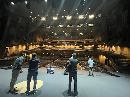 eldoradoio's tweet photo. 🏆 ¡Y AQUÍ VAMOS!

A pocos minutos de presentar El Dorado ante una gigante audiencia de inversionistas, emprendedores, y asesores en el auditorio de @SkyDeck_Cal 

🇺🇸 LA PRINCIPAL ACELERADORA DE STARTUPS RESPALDADA POR LA  UNIVERSIDAD DE CALIFORNIA 🐻

🇻🇪 Orgullo venezolano. Gracias