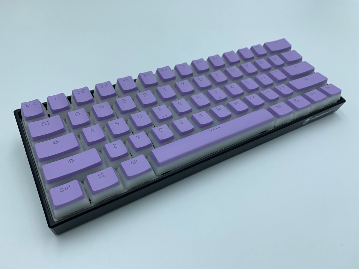 💜😈Purple Pudding Giveaway!😈💜
 Hai Gamers :) We're giving away our Beautiful Purple Pudding Keycap Set💜

To Enter: 
-Like &amp; Repost
-Follow us 
-Comment a GIF :) 

Winner Drawn Tomorrow! Good Luck everyone!
AlpheriorKeys.com😈💜