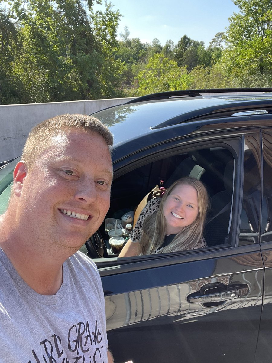 MrMolander's tweet image. What a fun spirit night! #McTeacherNight @HumbleISD_RCE @JimenezRCE3