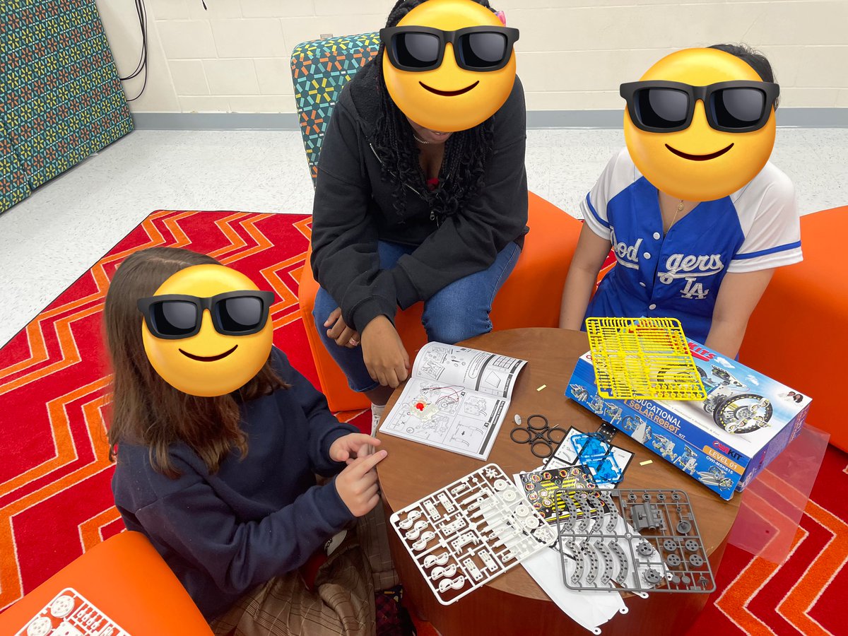 Introduction to Aviation class was hard at work building drones and solar powered robots! Amazing what the students here <a href="/EustisMiddle/">Eustis Middle School</a> are learning!