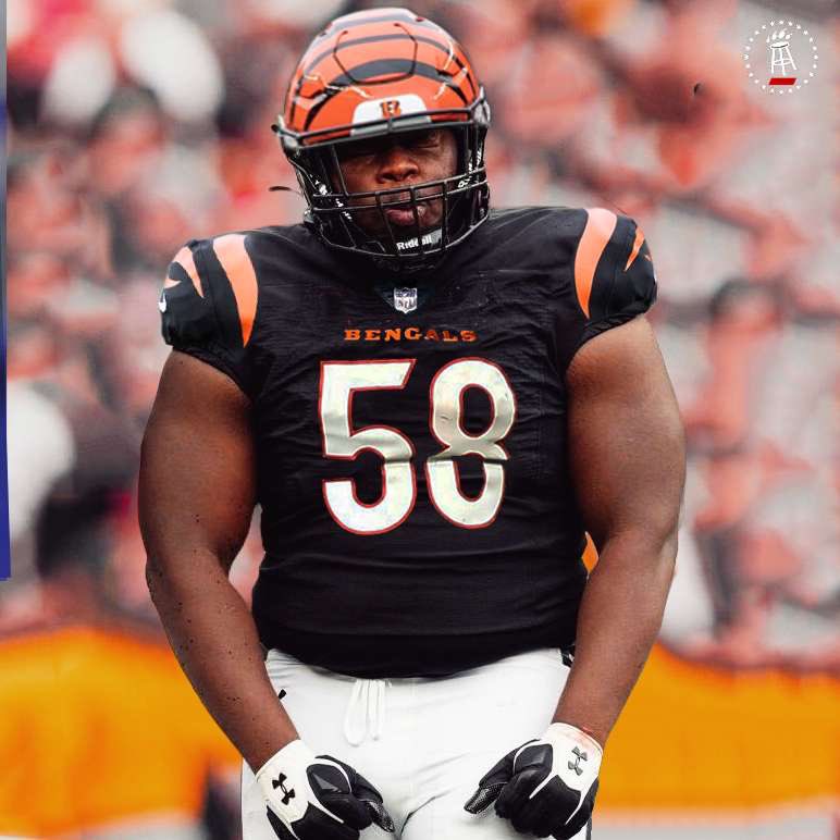 UCBarstool's tweet photo. The Godfather in Stripes?

Would you like to see Dontay Corleone in a Bengals uniform next year? 🔥 https://t.co/dNyslTNTbq