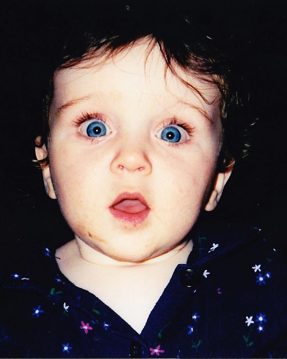 Meet our new bass…Randi Sanofsky!
Randi is a junior studying psychology with an emphasis in performance/sport psychology. She's from Wisconsin &amp; loves spending time with her family &amp; friends playing sports &amp; having a good laugh.
She's excited to perform with these amazing women!