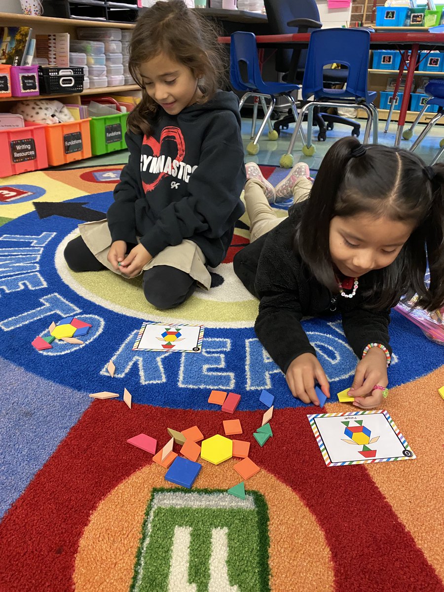 KateRBPS's tweet image. Ask me about the centers I chose during math today! Students had a choice of different math games on the computer or time to build and explore with shapes. So fun to see Ss make choices! @MsE_RBPS @rbpsEAGLES #RBBisBIA