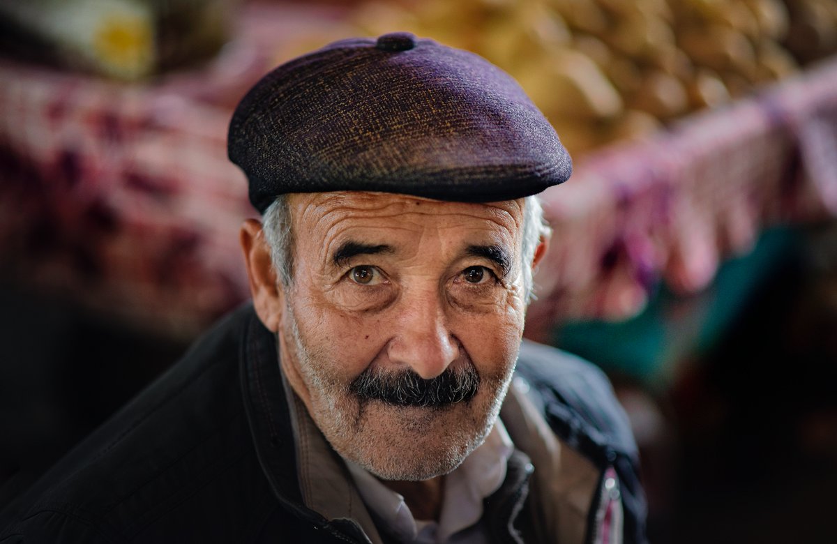UsAgainstAlz's tweet photo. Latinos, are 1.5 times more likely to develop #Alzheimers than a non-Latino white. This #HispanicHeritageMonth and #HealthyAgingMonth we want to remind Latinos that this disease is preventable. #MyBrainGuide has tools that can help. Learn more: https://t.co/EozEKnCXBx https://t.co/lEtzSz5evp