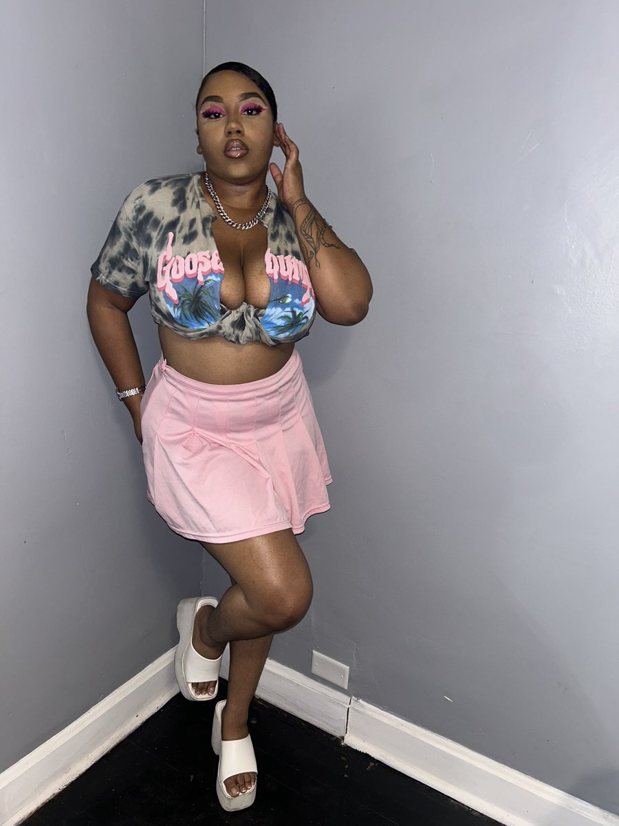 Keef_Cakez's tweet photo. Bitches wanna be this,
'cause I was always that 🤪👏🏽 https://t.co/aMXLrPzclx